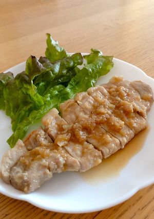 豚ロース肉のソテー〜オニオンソース〜-レシピのメイン写真