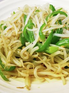 パパッと簡単♪もやしとピーマンの炒め物-レシピのメイン写真