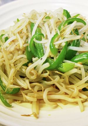 パパッと簡単♪もやしとピーマンの炒め物-レシピのメイン写真
