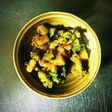 コロコロじゃがいもの炒め物(カレー味)