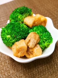 簡単!ブロッコリーと麩の和風炒め-レシピのメイン写真