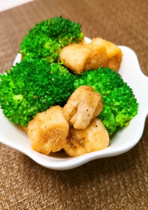 簡単！ブロッコリーと麩の和風炒め-レシピのメイン写真