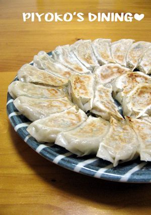 しっかり味だよ♪もやしと金山寺味噌の餃子-レシピのメイン写真