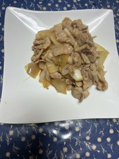 新タマネギと豚バラの甘辛炒め-レシピのメイン写真