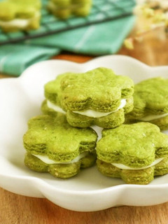 簡単♡抹茶のホワイトチョコサンドクッキー-レシピのメイン写真