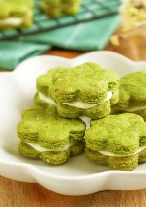 簡単♡抹茶のホワイトチョコサンドクッキー-レシピのメイン写真