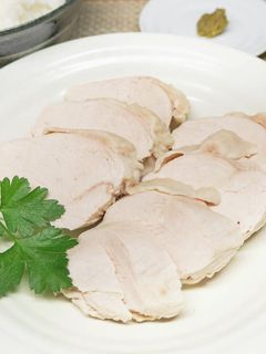 シャトルシェフでつくる鶏胸肉の茹で鶏-レシピのメイン写真
