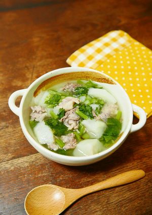 ゆず香る♪かぶと豚肉の中華風スープ-レシピのメイン写真