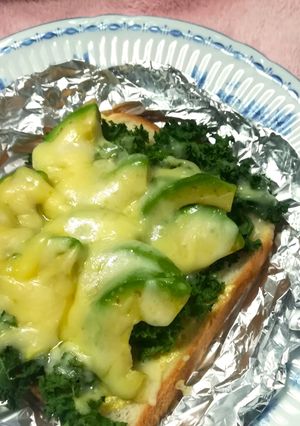 カンタン朝食！ケールのグリーントースト-レシピのメイン写真