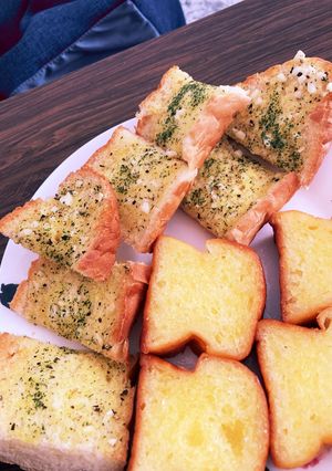 ガーリックトースト-レシピのメイン写真