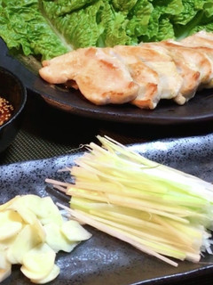 【痩せ飯本舗】鶏ムネ肉のサムギョプサル風-レシピのメイン写真