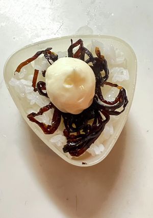 こんぶマヨネーズおにぎり！マヨ好きに-レシピのメイン写真