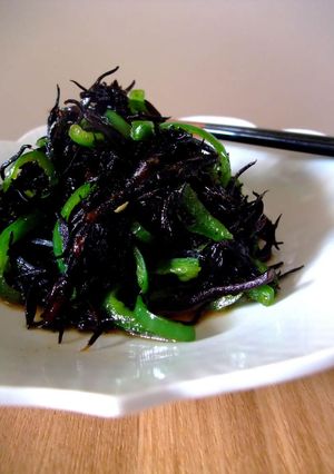 【常備菜】ピーマンとひじきの煮物-レシピのメイン写真