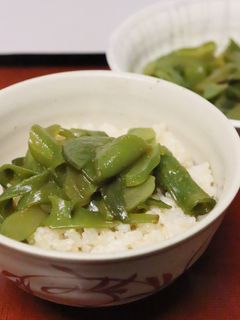 ご飯の供★生わかめ(めかぶ)のカレー佃煮-レシピのメイン写真