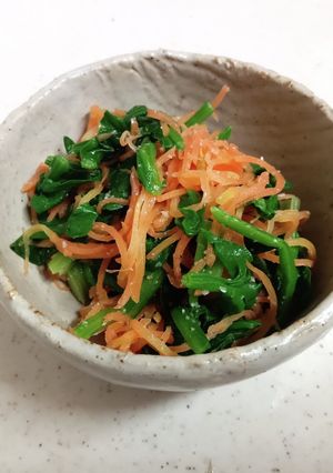 にんじんとほうれん草の塩麹ナムル-レシピのメイン写真