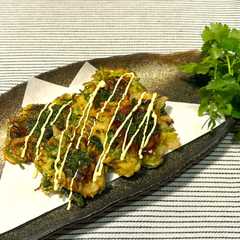 รูปของ 金沢せりのかき揚げ～お好み焼き風～