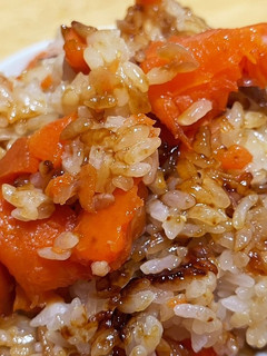 まるごと人参の炊き込みご飯-レシピのメイン写真