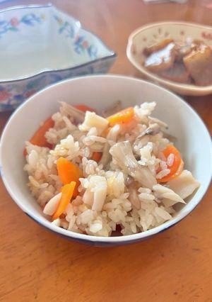 簡単！舞茸人参 『 炊き込みご飯ﾝ』-レシピのメイン写真