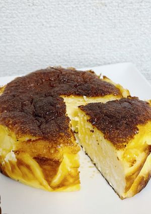12cm型でお手軽バスクチーズケーキ-レシピのメイン写真