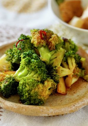 きんぴら味・ブロッコリー☆お弁当にも♪-レシピのメイン写真