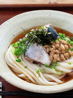 さば月花と納豆のぶっかけうどん-レシピのメイン写真