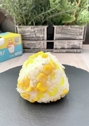 ふりふりおにぎり『コーンじゃこたくあん』-レシピのメイン写真