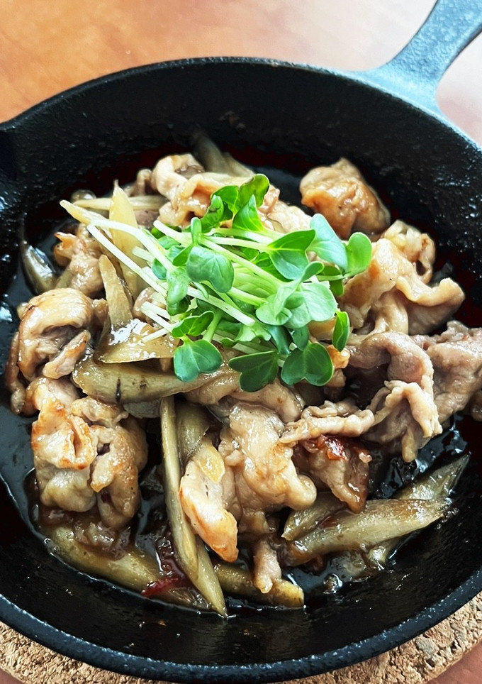 ごぼうと豚肉のにんにく甘辛炒め-レシピのメイン写真