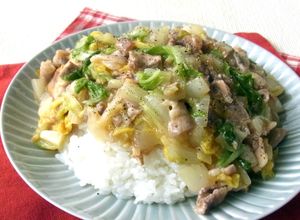 生姜がきく！白菜と豚肉のシンプル中華丼-レシピのメイン写真