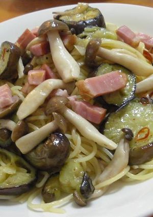 茄子とベーコンのスパゲティ-レシピのメイン写真