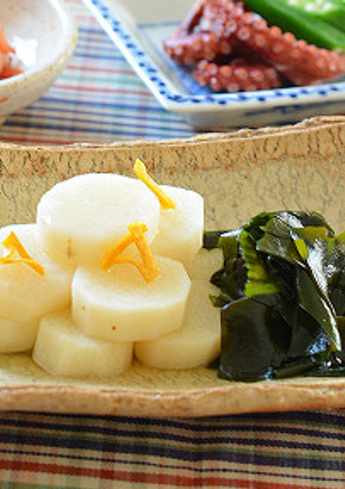 長芋とわかめのだし煮♪-レシピのメイン写真