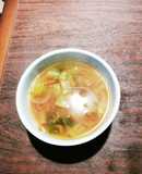根菜とロメインレタスの減塩醤油スープ