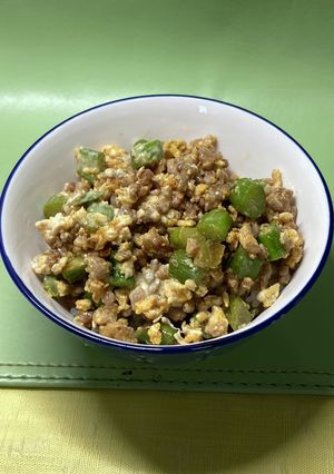 アスパラガスと豚のひき肉の玉子炒め丼57-レシピのメイン写真