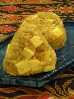 カレーマヨ味のおむすび-レシピのメイン写真