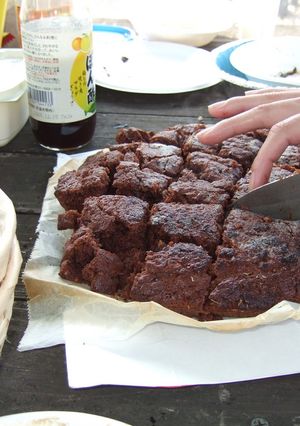 ダッチオーブンでチョコレートケーキ-レシピのメイン写真