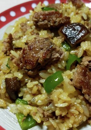 お肉たっぷりひき肉ステーキのピラフ-レシピのメイン写真