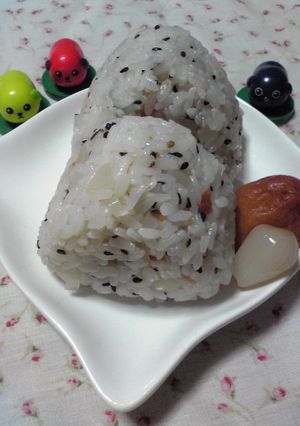 らっきょう☀梅　おにぎり-レシピのメイン写真