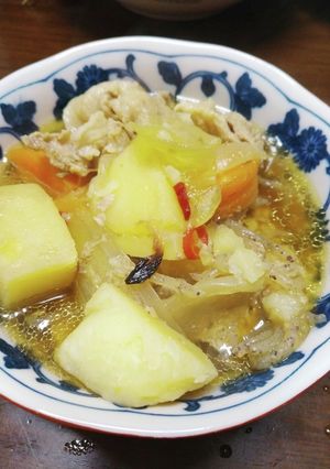 豚バラ肉のピリ辛肉じゃが-レシピのメイン写真