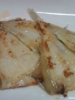 フライパンで簡単☆温泉かれいのバター焼き-レシピのメイン写真