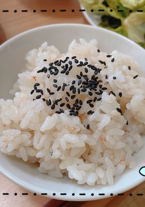 よもぎ＆梅の炊き込みご飯-レシピのメイン写真