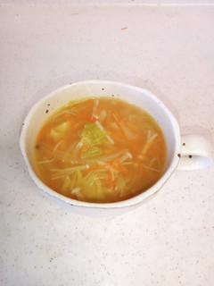 えのきとせん切り野菜の塩麹スープ-レシピのメイン写真