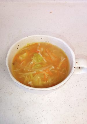 えのきとせん切り野菜の塩麹スープ-レシピのメイン写真