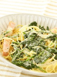 ホウレンソウのクリームパスタ-レシピのメイン写真