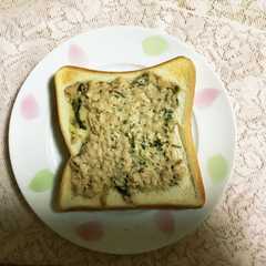 ツナ缶と青のりで和風トースト♪-レシピのメイン写真