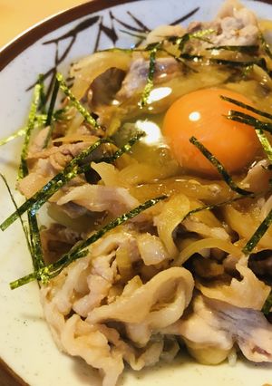 あまから豚丼●豚肉＆玉ネギで作る豚玉子丼-レシピのメイン写真