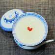 香り高い、プルッと杏仁豆腐