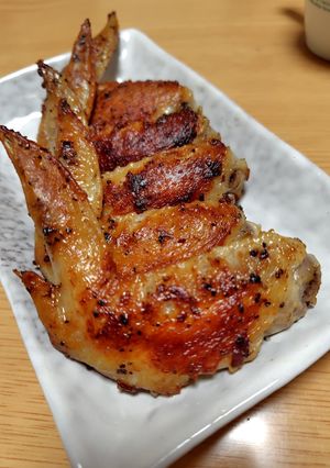 簡単！鶏手羽先のパリパリ塩焼き-レシピのメイン写真
