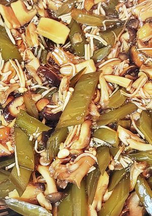 茎わかめときのこの佃煮-レシピのメイン写真