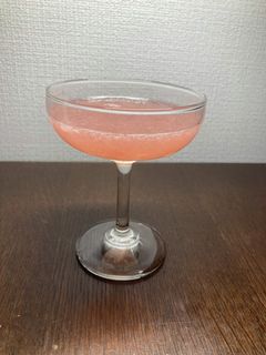 グレープフルーツとはちみつのカクテル-レシピのメイン写真