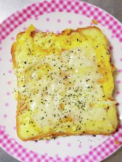 フライパンで簡単!エッグトースト-レシピのメイン写真