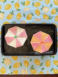 チーズとハムで簡単パラソル-レシピのメイン写真